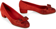 Load image into Gallery viewer, Vara suede pumps