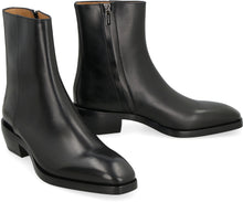 Load image into Gallery viewer, Leather ankle boots