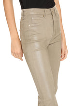 Load image into Gallery viewer, High-rise flared jeans
