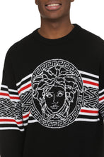 Load image into Gallery viewer, Crew-neck wool sweater