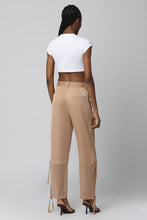 Load image into Gallery viewer, Satin trousers