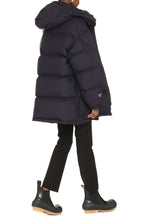 Load image into Gallery viewer, 4 Moncler Hyke - Altels snap button fastening down jacket