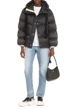 Load image into Gallery viewer, 2 Moncler 1952 - Sydow snap button fastening down jacket
