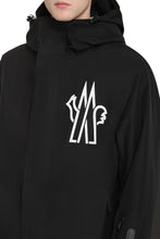 Load image into Gallery viewer, Moriond technical fabric hooded jacket