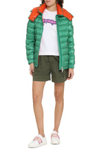 Load image into Gallery viewer, Dalles hooded full-zip down jacket