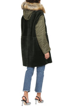 Load image into Gallery viewer, Paquita hooded parka