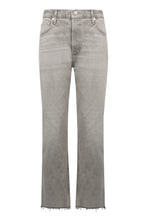 Load image into Gallery viewer, Cropped jeans