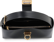 Load image into Gallery viewer, Trifolio leather shoulder bag