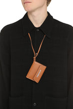 Load image into Gallery viewer, Leather wallet with strap