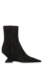 Load image into Gallery viewer, Cheope suede ankle boots