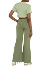 Load image into Gallery viewer, Brilho knit crop top