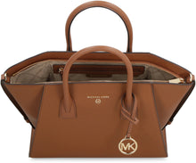 Load image into Gallery viewer, Avril leather handbag