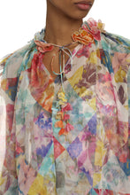 Load image into Gallery viewer, Floral print silk top
