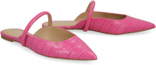 Load image into Gallery viewer, Jessa Flex leather pointy-toe slippers