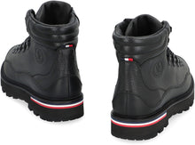 Load image into Gallery viewer, Paka hiking boots