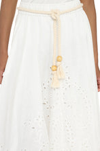 Load image into Gallery viewer, Embroidered linen skirt