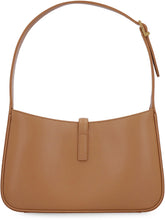 Load image into Gallery viewer, Le 5 à 7 leather shoulder bag