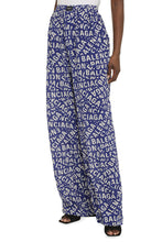 Load image into Gallery viewer, Printed silk pajama pants