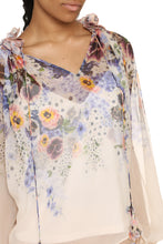 Load image into Gallery viewer, Tama printed silk blouse