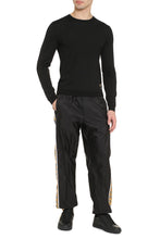 Load image into Gallery viewer, Long sleeve crew-neck sweater