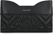 Load image into Gallery viewer, The Bow leather clutch