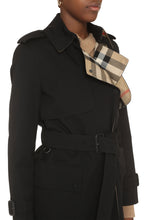 Load image into Gallery viewer, Gabardine trench coat