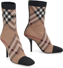 Load image into Gallery viewer, Sock ankle boots
