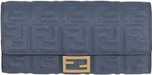 Load image into Gallery viewer, Baguette leather wallet on chain
