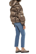 Load image into Gallery viewer, Puff Khris Cloud hooded down jacket