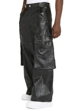 Load image into Gallery viewer, Vegan leather trousers