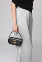 Load image into Gallery viewer, 3.5 Leather handbag