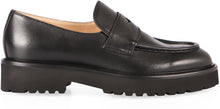 Load image into Gallery viewer, Leather loafers