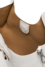 Load image into Gallery viewer, Dua Leather handbag