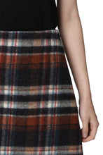 Load image into Gallery viewer, Wool mini skirt