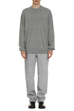 Load image into Gallery viewer, Crew-neck wool sweater