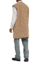 Load image into Gallery viewer, Knitted wool vest
