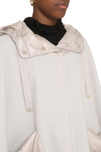 Load image into Gallery viewer, Wool poncho