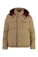 Load image into Gallery viewer, Fornas short down jacket