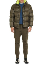 Load image into Gallery viewer, Dervox short down jacket
