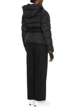 Load image into Gallery viewer, Bouquetin short down jacket