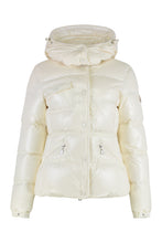 Load image into Gallery viewer, Short jacket with hood Glareins