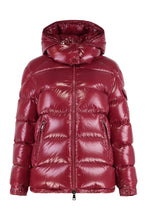 Load image into Gallery viewer, Short down jacket Maire with hood