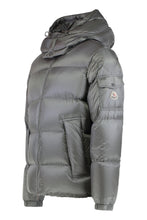Load image into Gallery viewer, Short down jacket with hood Couyere