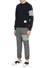 Load image into Gallery viewer, Cotton crew-neck sweatshirt