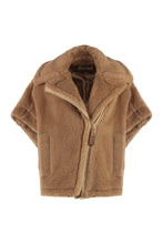 Load image into Gallery viewer, Newmanto faux fur jacket