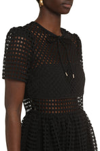 Load image into Gallery viewer, Lace midi dress