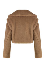Load image into Gallery viewer, Gilet crop 2-in-1 in teddy fabric