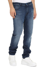Load image into Gallery viewer, Bard slim fit jeans