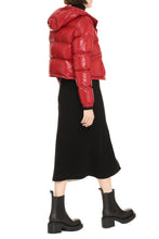 Load image into Gallery viewer, Hooded quilted down jacket