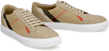 Load image into Gallery viewer, House check print detail sneakers